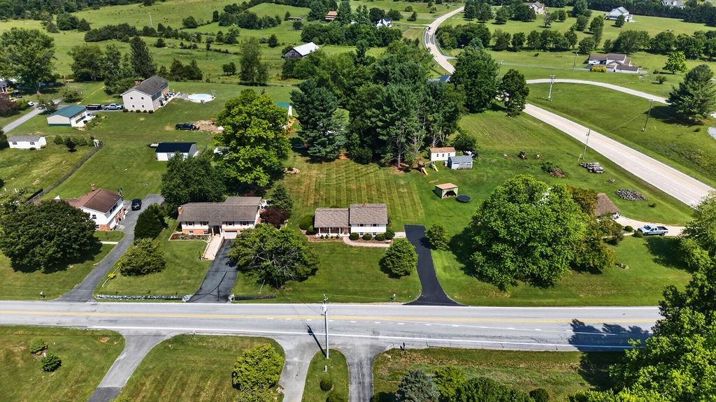 960 CATTLE SCALES RD, WAYNESBORO, Virginia 22980, 3 Bedrooms Bedrooms, ,1 BathroomBathrooms,Residential,960 CATTLE SCALES RD,679317 MLS # 679317 960 CATTLE SCALES RD, WAYNESBORO, Virginia 22980, 3 Bedrooms Bedrooms, ,1 BathroomBathrooms,Residential,960 CATTLE SCALES RD,679317 MLS # 679317