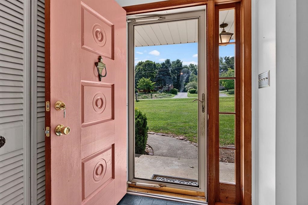 960 CATTLE SCALES RD, WAYNESBORO, Virginia 22980, 3 Bedrooms Bedrooms, ,1 BathroomBathrooms,Residential,960 CATTLE SCALES RD,679317 MLS # 679317 960 CATTLE SCALES RD, WAYNESBORO, Virginia 22980, 3 Bedrooms Bedrooms, ,1 BathroomBathrooms,Residential,960 CATTLE SCALES RD,679317 MLS # 679317
