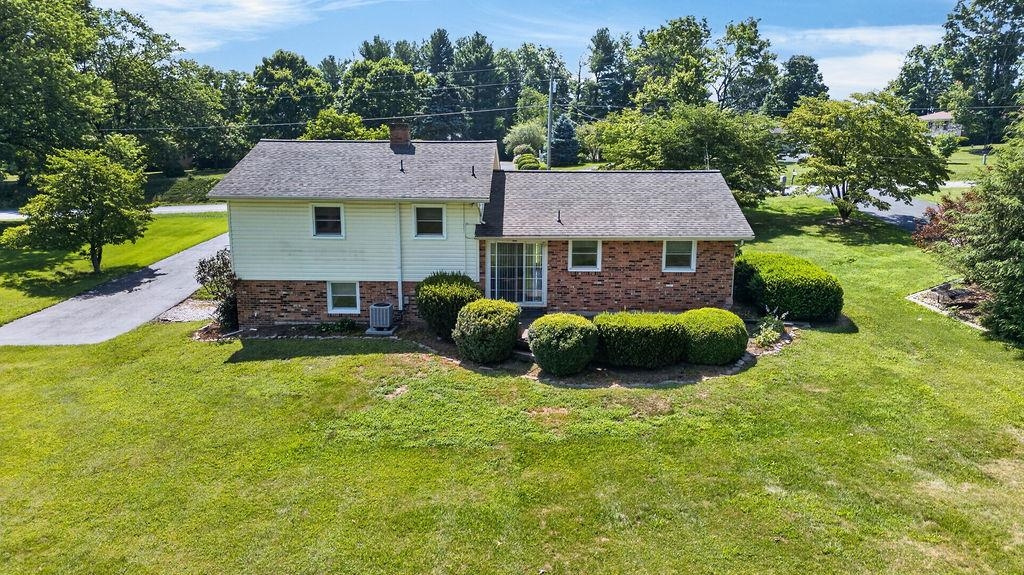 960 CATTLE SCALES RD, WAYNESBORO, Virginia 22980, 3 Bedrooms Bedrooms, ,1 BathroomBathrooms,Residential,960 CATTLE SCALES RD,679317 MLS # 679317 960 CATTLE SCALES RD, WAYNESBORO, Virginia 22980, 3 Bedrooms Bedrooms, ,1 BathroomBathrooms,Residential,960 CATTLE SCALES RD,679317 MLS # 679317
