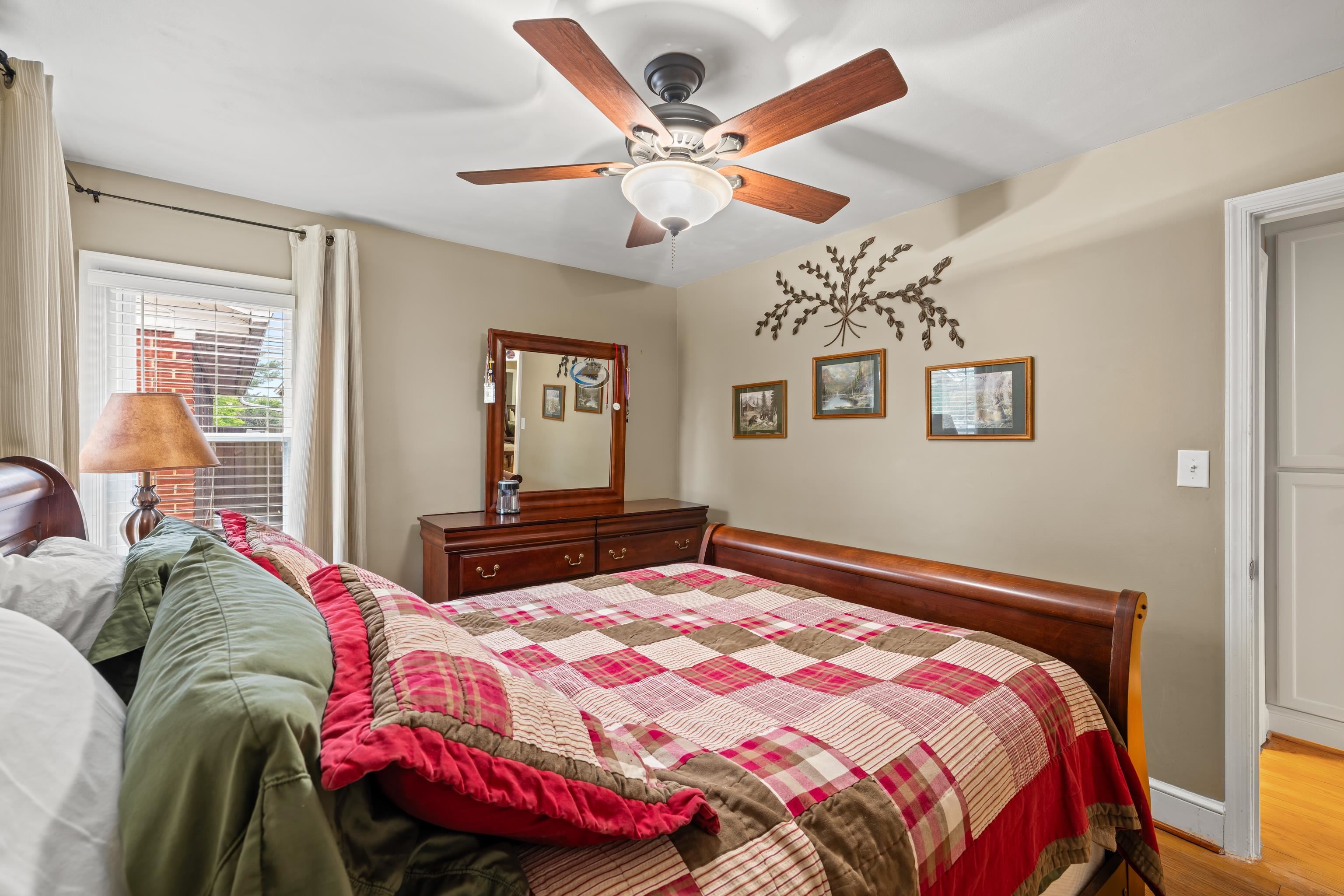 14 FEATHERSTONE DR, LYNDHURST, Virginia 22952, 3 Bedrooms Bedrooms, ,2 BathroomsBathrooms,Residential,14 FEATHERSTONE DR,679319 MLS # 679319