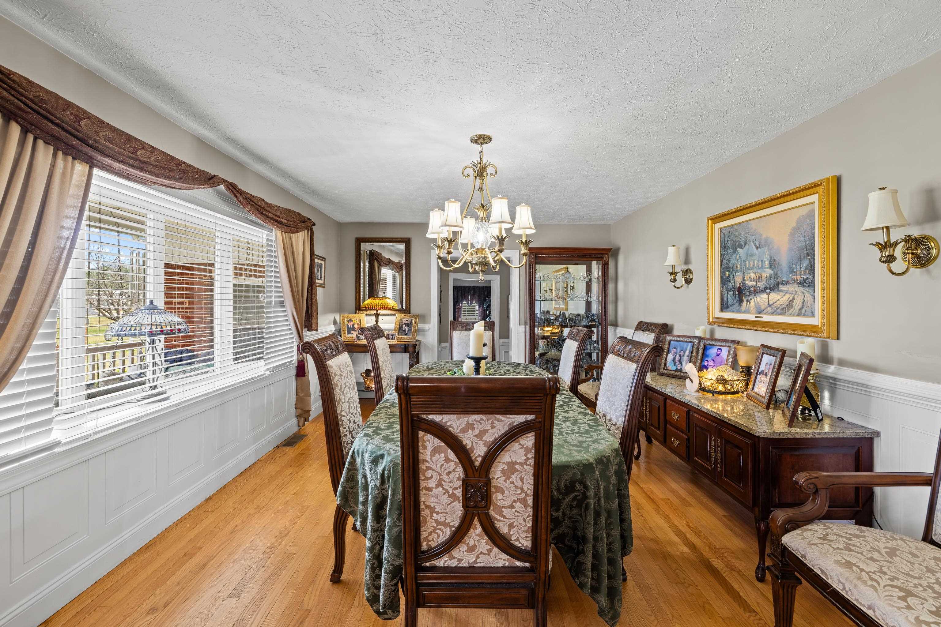 14 FEATHERSTONE DR, LYNDHURST, Virginia 22952, 3 Bedrooms Bedrooms, ,2 BathroomsBathrooms,Residential,14 FEATHERSTONE DR,679319 MLS # 679319