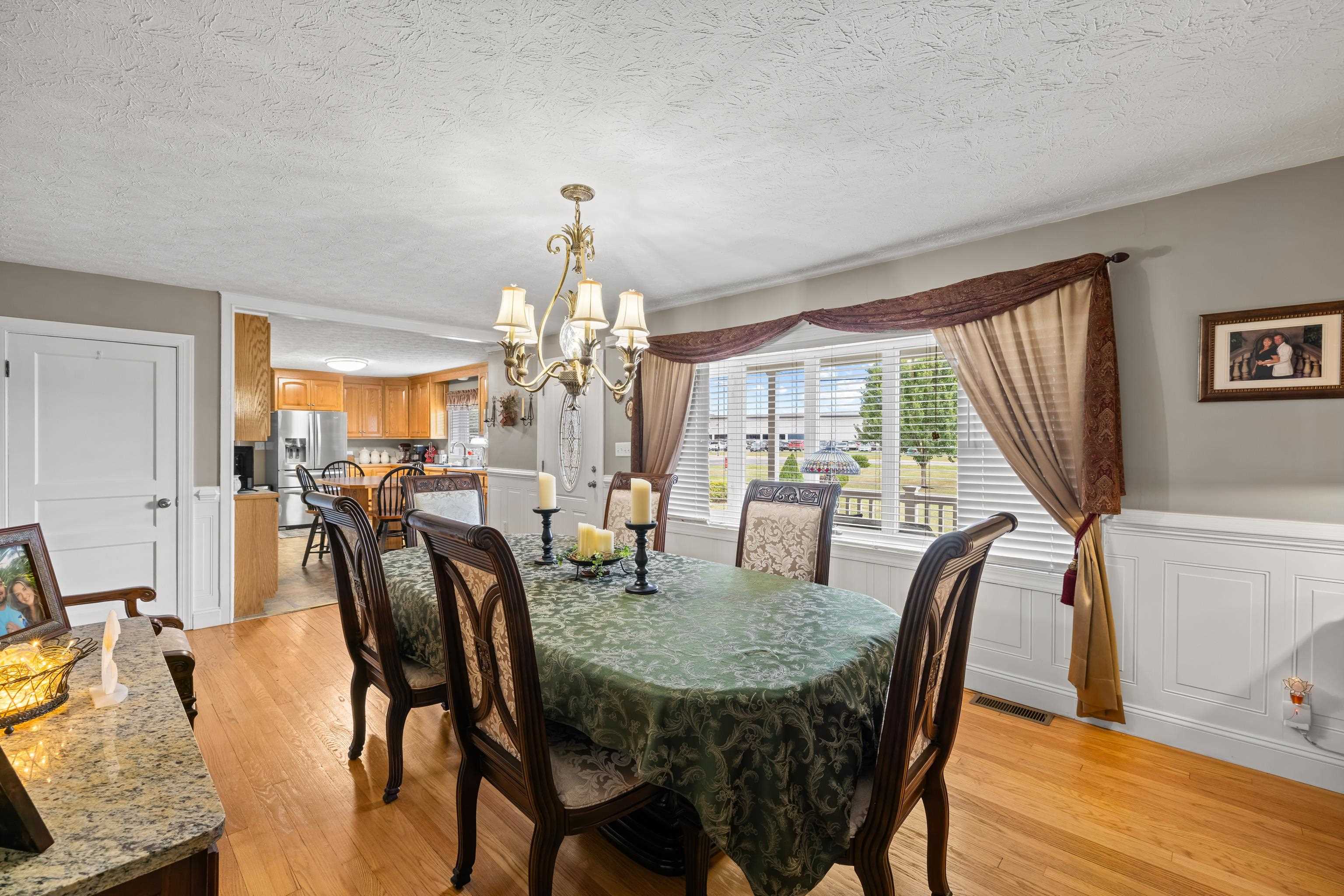 14 FEATHERSTONE DR, LYNDHURST, Virginia 22952, 3 Bedrooms Bedrooms, ,2 BathroomsBathrooms,Residential,14 FEATHERSTONE DR,679319 MLS # 679319