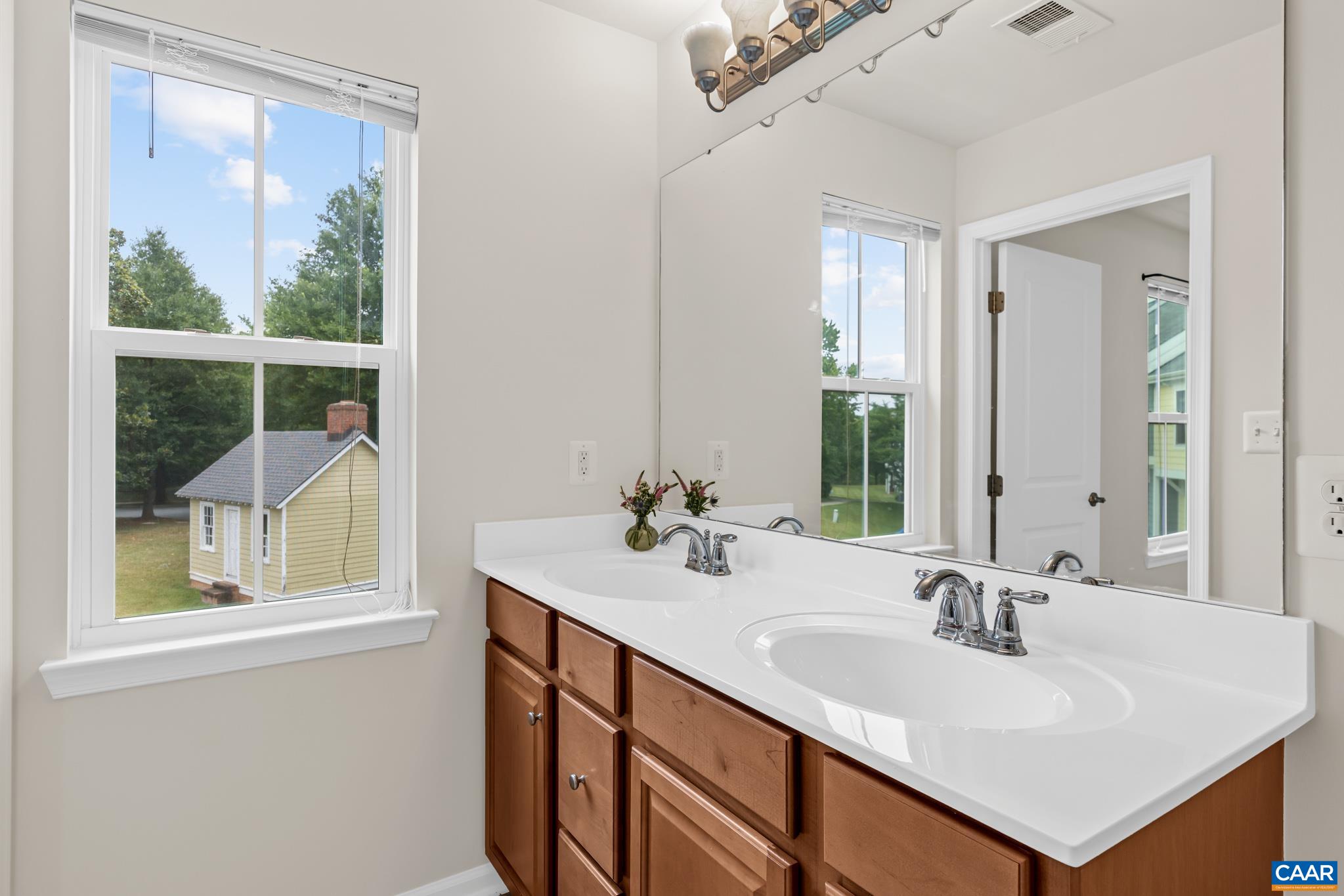1690 WICKHAM WAY, CHARLOTTESVILLE, Virginia 22901, 3 Bedrooms Bedrooms, ,2 BathroomsBathrooms,Residential,1690 WICKHAM WAY,679321 MLS # 679321 1690 WICKHAM WAY, CHARLOTTESVILLE, Virginia 22901, 3 Bedrooms Bedrooms, ,2 BathroomsBathrooms,Residential,1690 WICKHAM WAY,679321 MLS # 679321