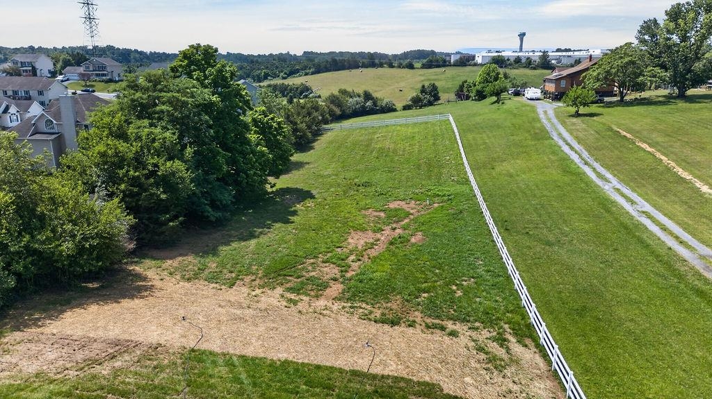 874 NEW HOPE RD, STAUNTON, Virginia 24401, 3 Bedrooms Bedrooms, ,2 BathroomsBathrooms,Residential,874 NEW HOPE RD,679336 MLS # 679336 874 NEW HOPE RD, STAUNTON, Virginia 24401, 3 Bedrooms Bedrooms, ,2 BathroomsBathrooms,Residential,874 NEW HOPE RD,679336 MLS # 679336