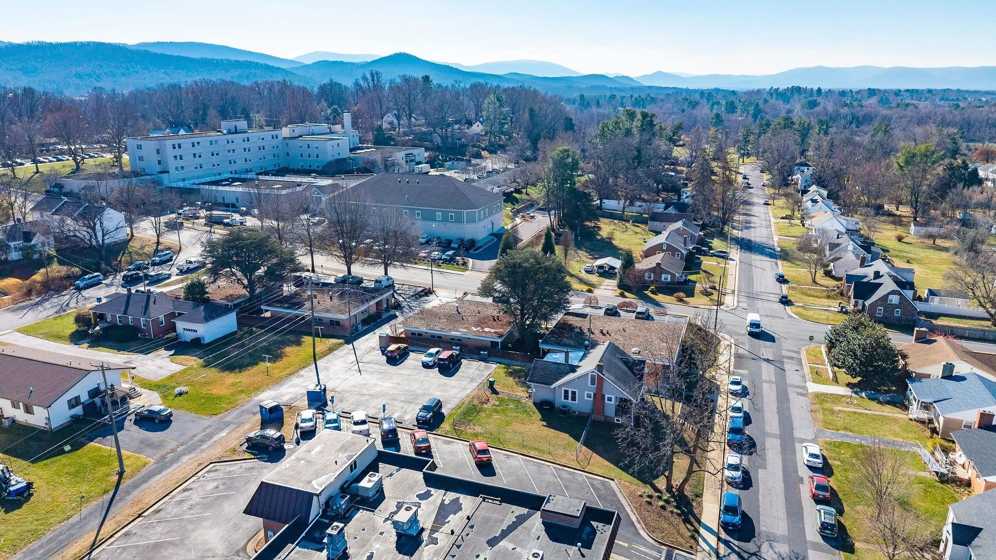 1305 13TH ST, WAYNESBORO, Virginia 22980, ,Commercial,1305 13TH ST,679354 MLS # 679354