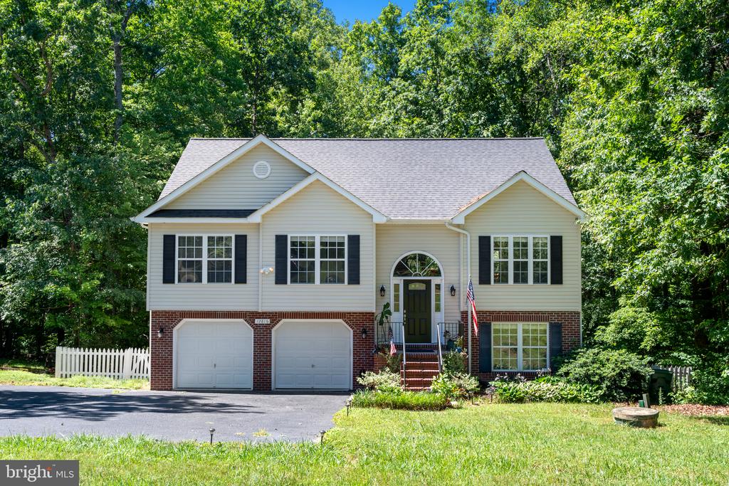 12816 GARRISON LN, SPOTSYLVANIA, Virginia 22551, 4 Bedrooms Bedrooms, ,3 BathroomsBathrooms,Residential,12816 GARRISON LN,VASP2042766 MLS # VASP2042766 12816 GARRISON LN, SPOTSYLVANIA, Virginia 22551, 4 Bedrooms Bedrooms, ,3 BathroomsBathrooms,Residential,12816 GARRISON LN,VASP2042766 MLS # VASP2042766