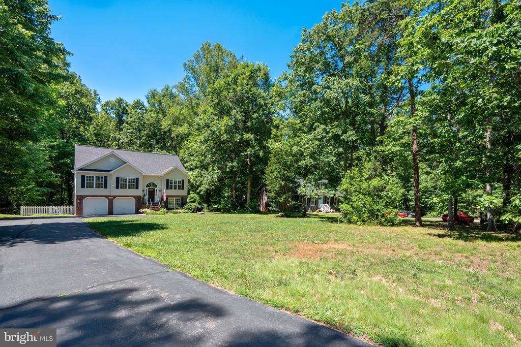 12816 GARRISON LN, SPOTSYLVANIA, Virginia 22551, 4 Bedrooms Bedrooms, ,3 BathroomsBathrooms,Residential,12816 GARRISON LN,VASP2042766 MLS # VASP2042766 12816 GARRISON LN, SPOTSYLVANIA, Virginia 22551, 4 Bedrooms Bedrooms, ,3 BathroomsBathrooms,Residential,12816 GARRISON LN,VASP2042766 MLS # VASP2042766