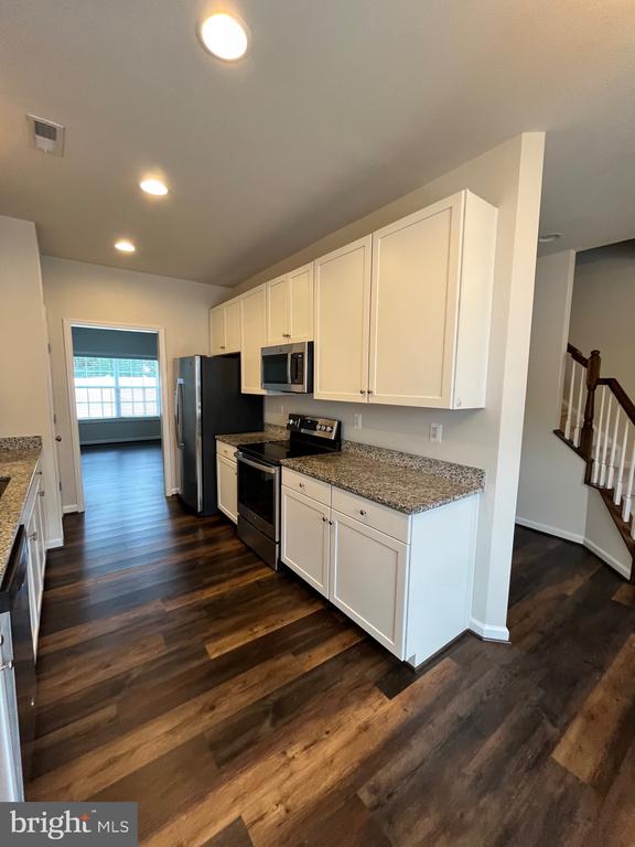 12108 BOWLING FARM CT, FREDERICKSBURG, Virginia 22407, 3 Bedrooms Bedrooms, ,2 BathroomsBathrooms,Residential,12108 BOWLING FARM CT,VASP2043298 MLS # VASP2043298