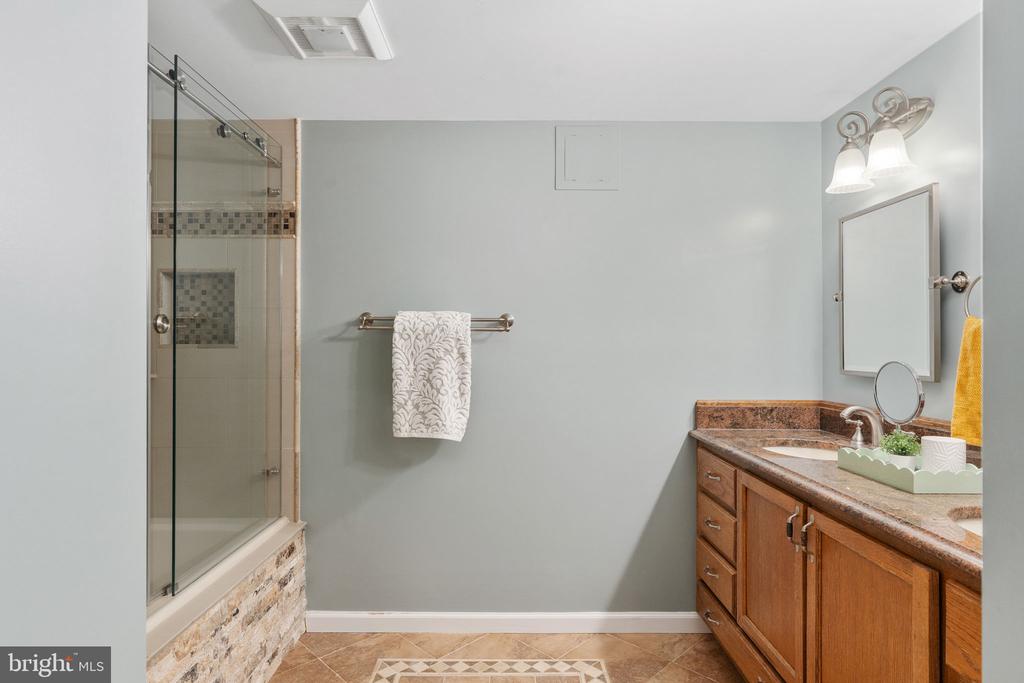 107 NUGGET DR, LOCUST GROVE, Virginia 22508, 5 Bedrooms Bedrooms, ,3 BathroomsBathrooms,Residential,107 NUGGET DR,VAOR2014620 MLS # VAOR2014620 107 NUGGET DR, LOCUST GROVE, Virginia 22508, 5 Bedrooms Bedrooms, ,3 BathroomsBathrooms,Residential,107 NUGGET DR,VAOR2014620 MLS # VAOR2014620