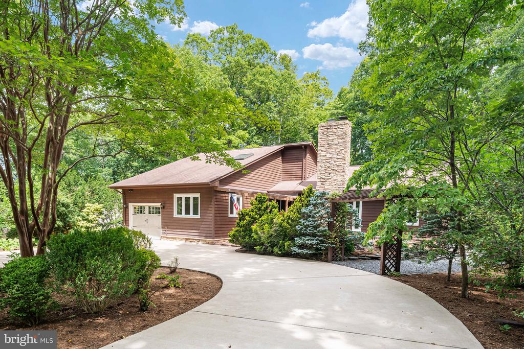 107 NUGGET DR, LOCUST GROVE, Virginia 22508, 5 Bedrooms Bedrooms, ,3 BathroomsBathrooms,Residential,107 NUGGET DR,VAOR2014620 MLS # VAOR2014620 107 NUGGET DR, LOCUST GROVE, Virginia 22508, 5 Bedrooms Bedrooms, ,3 BathroomsBathrooms,Residential,107 NUGGET DR,VAOR2014620 MLS # VAOR2014620