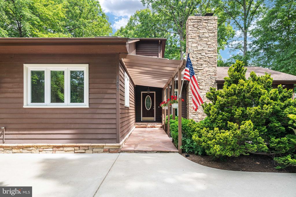107 NUGGET DR, LOCUST GROVE, Virginia 22508, 5 Bedrooms Bedrooms, ,3 BathroomsBathrooms,Residential,107 NUGGET DR,VAOR2014620 MLS # VAOR2014620 107 NUGGET DR, LOCUST GROVE, Virginia 22508, 5 Bedrooms Bedrooms, ,3 BathroomsBathrooms,Residential,107 NUGGET DR,VAOR2014620 MLS # VAOR2014620