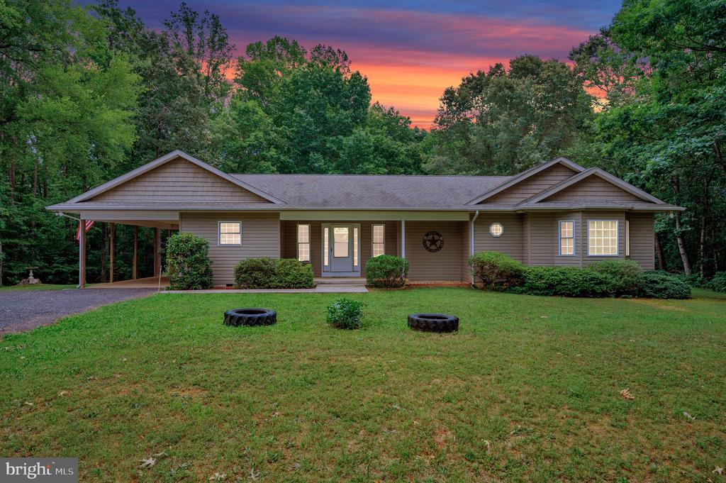 10211 OLD LAWYERS RD, UNIONVILLE, Virginia 22567, 3 Bedrooms Bedrooms, ,2 BathroomsBathrooms,Residential,10211 OLD LAWYERS RD,VAOR2014670 MLS # VAOR2014670 10211 OLD LAWYERS RD, UNIONVILLE, Virginia 22567, 3 Bedrooms Bedrooms, ,2 BathroomsBathrooms,Residential,10211 OLD LAWYERS RD,VAOR2014670 MLS # VAOR2014670