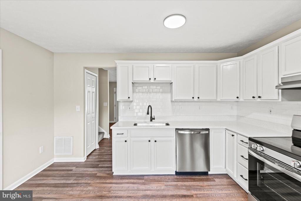 10505 TIDEWATER PLAINS DR, FREDERICKSBURG, Virginia 22408, 2 Bedrooms Bedrooms, ,2 BathroomsBathrooms,Residential,10505 TIDEWATER PLAINS DR,VASP2043506 MLS # VASP2043506 10505 TIDEWATER PLAINS DR, FREDERICKSBURG, Virginia 22408, 2 Bedrooms Bedrooms, ,2 BathroomsBathrooms,Residential,10505 TIDEWATER PLAINS DR,VASP2043506 MLS # VASP2043506