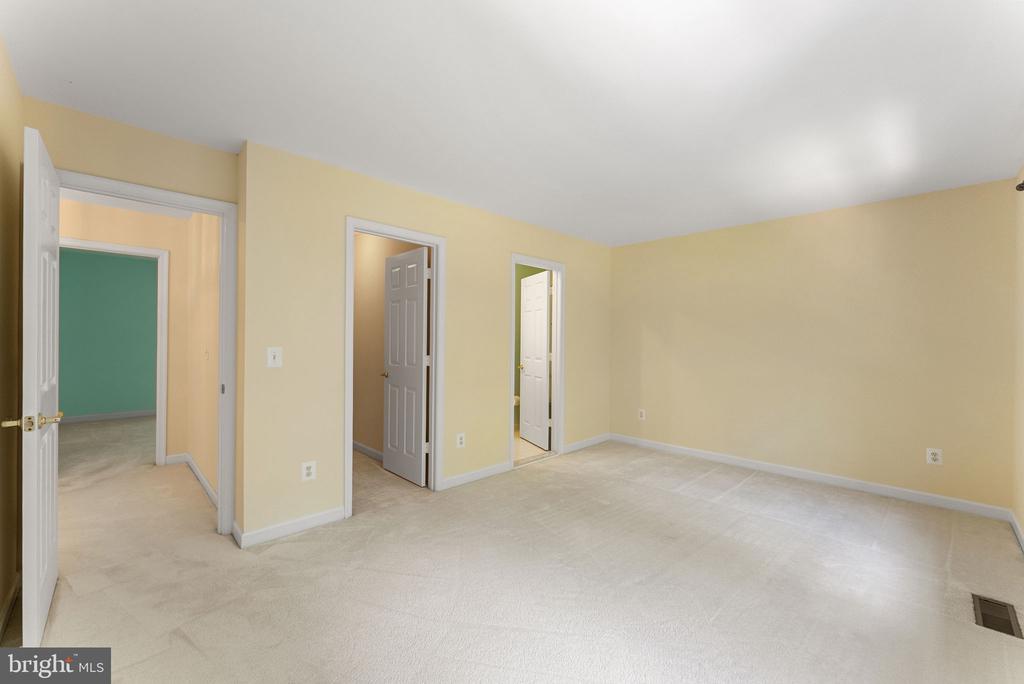 2415 BRIGHTON PL, JEFFERSONTON, Virginia 22724, 4 Bedrooms Bedrooms, ,4 BathroomsBathrooms,Residential,2415 BRIGHTON PL,VACU2014168 MLS # VACU2014168 2415 BRIGHTON PL, JEFFERSONTON, Virginia 22724, 4 Bedrooms Bedrooms, ,4 BathroomsBathrooms,Residential,2415 BRIGHTON PL,VACU2014168 MLS # VACU2014168