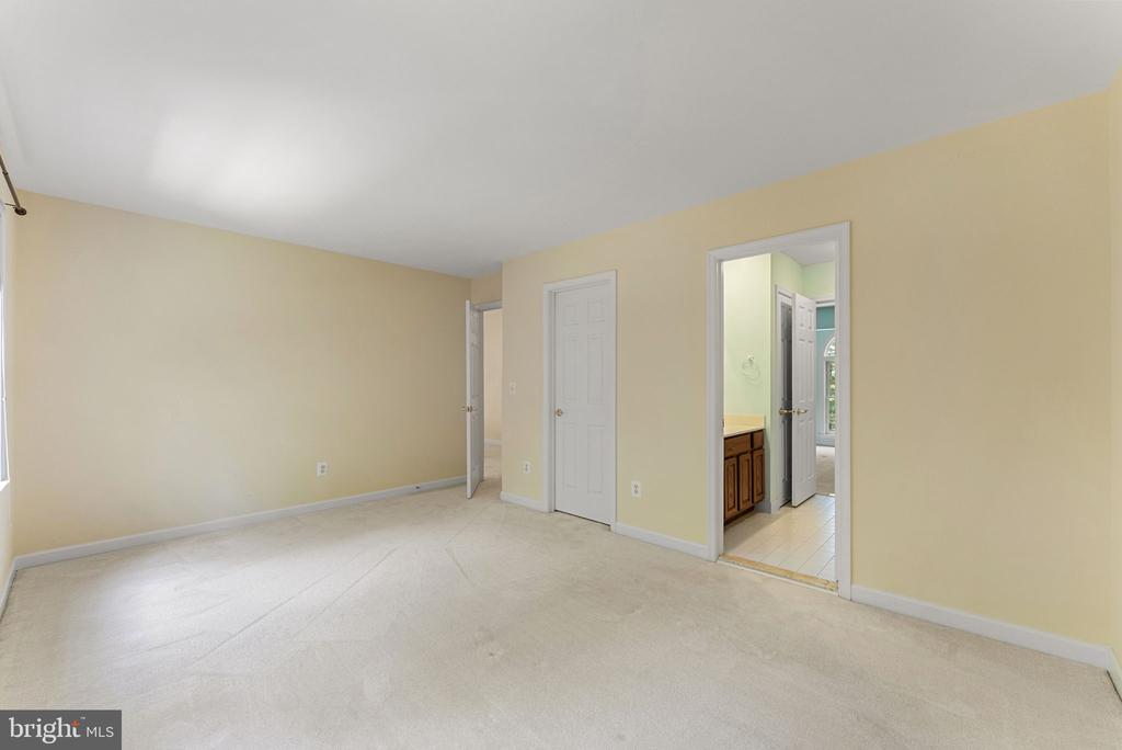 2415 BRIGHTON PL, JEFFERSONTON, Virginia 22724, 4 Bedrooms Bedrooms, ,4 BathroomsBathrooms,Residential,2415 BRIGHTON PL,VACU2014168 MLS # VACU2014168 2415 BRIGHTON PL, JEFFERSONTON, Virginia 22724, 4 Bedrooms Bedrooms, ,4 BathroomsBathrooms,Residential,2415 BRIGHTON PL,VACU2014168 MLS # VACU2014168