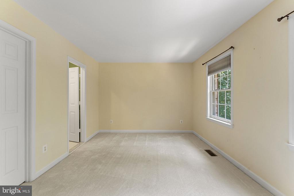 2415 BRIGHTON PL, JEFFERSONTON, Virginia 22724, 4 Bedrooms Bedrooms, ,4 BathroomsBathrooms,Residential,2415 BRIGHTON PL,VACU2014168 MLS # VACU2014168 2415 BRIGHTON PL, JEFFERSONTON, Virginia 22724, 4 Bedrooms Bedrooms, ,4 BathroomsBathrooms,Residential,2415 BRIGHTON PL,VACU2014168 MLS # VACU2014168
