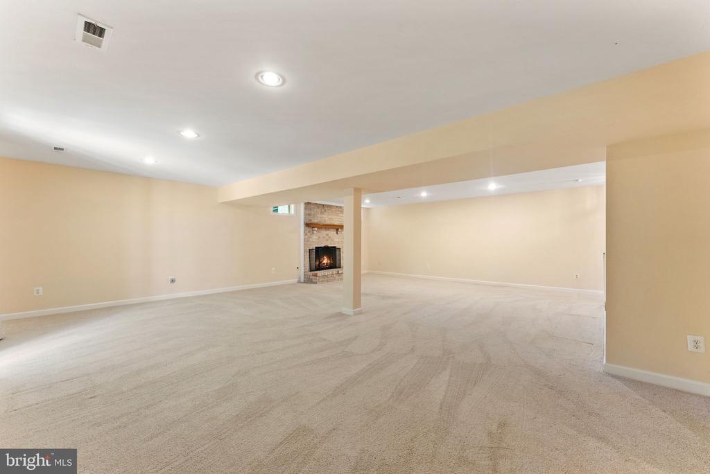 2415 BRIGHTON PL, JEFFERSONTON, Virginia 22724, 4 Bedrooms Bedrooms, ,4 BathroomsBathrooms,Residential,2415 BRIGHTON PL,VACU2014168 MLS # VACU2014168 2415 BRIGHTON PL, JEFFERSONTON, Virginia 22724, 4 Bedrooms Bedrooms, ,4 BathroomsBathrooms,Residential,2415 BRIGHTON PL,VACU2014168 MLS # VACU2014168