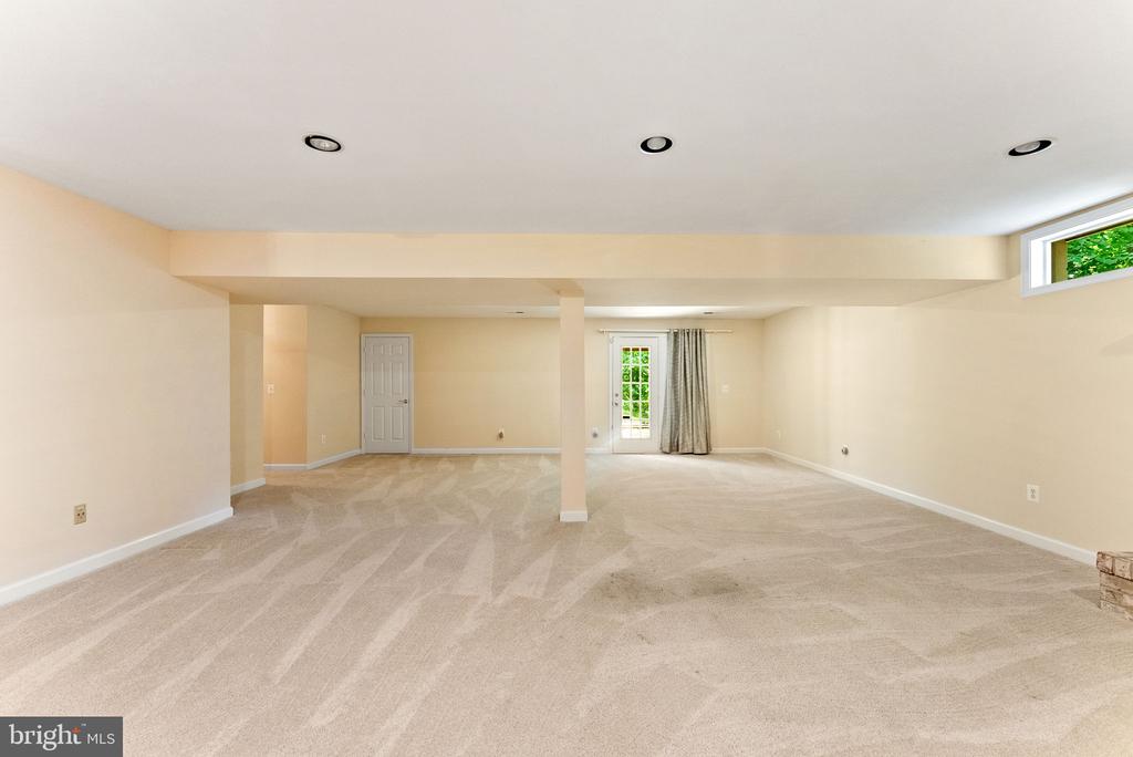 2415 BRIGHTON PL, JEFFERSONTON, Virginia 22724, 4 Bedrooms Bedrooms, ,4 BathroomsBathrooms,Residential,2415 BRIGHTON PL,VACU2014168 MLS # VACU2014168 2415 BRIGHTON PL, JEFFERSONTON, Virginia 22724, 4 Bedrooms Bedrooms, ,4 BathroomsBathrooms,Residential,2415 BRIGHTON PL,VACU2014168 MLS # VACU2014168