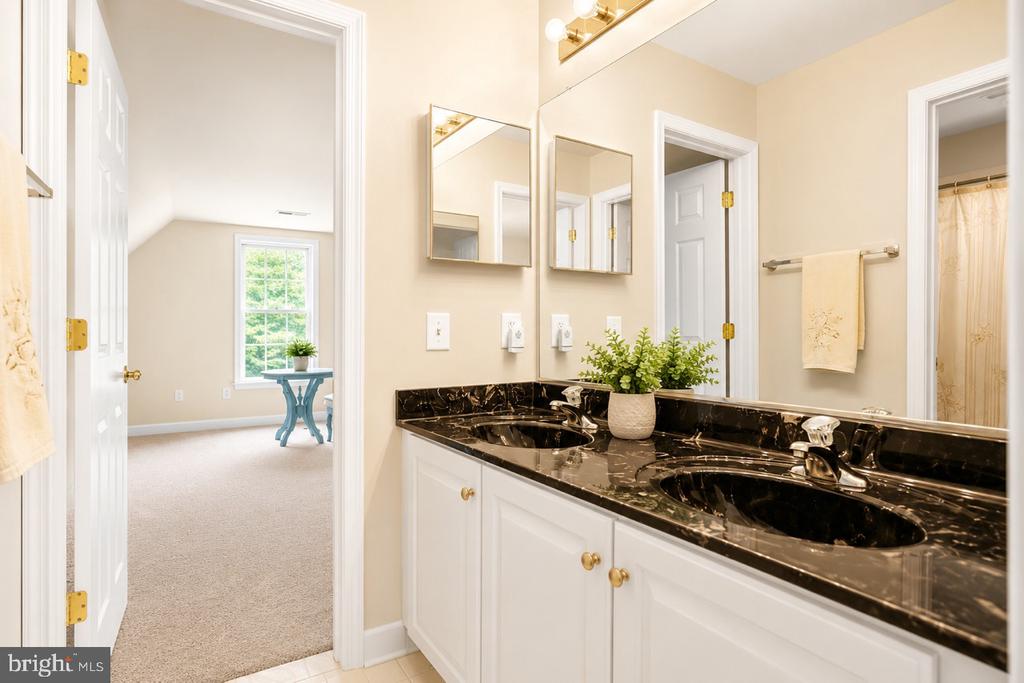 4407 WHITETAIL LN, BEALETON, Virginia 22712, 5 Bedrooms Bedrooms, ,5 BathroomsBathrooms,Residential,4407 WHITETAIL LN,VAFQ2022954 MLS # VAFQ2022954 4407 WHITETAIL LN, BEALETON, Virginia 22712, 5 Bedrooms Bedrooms, ,5 BathroomsBathrooms,Residential,4407 WHITETAIL LN,VAFQ2022954 MLS # VAFQ2022954