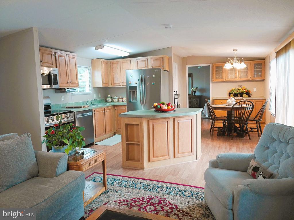 13222 PULLEN CT, CULPEPER, Virginia 22701, 3 Bedrooms Bedrooms, ,2 BathroomsBathrooms,Residential,13222 PULLEN CT,VACU2014398 MLS # VACU2014398 13222 PULLEN CT, CULPEPER, Virginia 22701, 3 Bedrooms Bedrooms, ,2 BathroomsBathrooms,Residential,13222 PULLEN CT,VACU2014398 MLS # VACU2014398