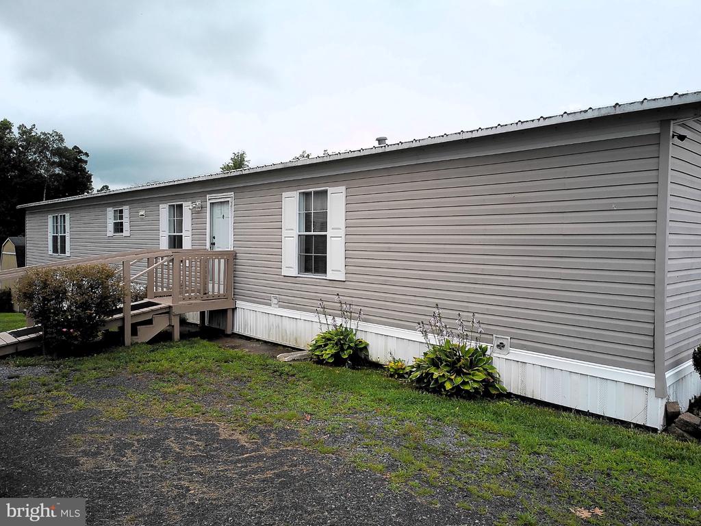 13222 PULLEN CT, CULPEPER, Virginia 22701, 3 Bedrooms Bedrooms, ,2 BathroomsBathrooms,Residential,13222 PULLEN CT,VACU2014398 MLS # VACU2014398 13222 PULLEN CT, CULPEPER, Virginia 22701, 3 Bedrooms Bedrooms, ,2 BathroomsBathrooms,Residential,13222 PULLEN CT,VACU2014398 MLS # VACU2014398