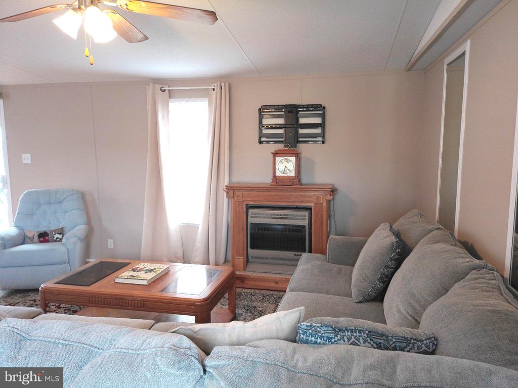 13222 PULLEN CT, CULPEPER, Virginia 22701, 3 Bedrooms Bedrooms, ,2 BathroomsBathrooms,Residential,13222 PULLEN CT,VACU2014398 MLS # VACU2014398 13222 PULLEN CT, CULPEPER, Virginia 22701, 3 Bedrooms Bedrooms, ,2 BathroomsBathrooms,Residential,13222 PULLEN CT,VACU2014398 MLS # VACU2014398