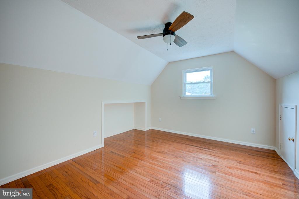 9595 ROYS LN, CULPEPER, Virginia 22701, 4 Bedrooms Bedrooms, ,2 BathroomsBathrooms,Residential,9595 ROYS LN,VACU2014372 MLS # VACU2014372 9595 ROYS LN, CULPEPER, Virginia 22701, 4 Bedrooms Bedrooms, ,2 BathroomsBathrooms,Residential,9595 ROYS LN,VACU2014372 MLS # VACU2014372