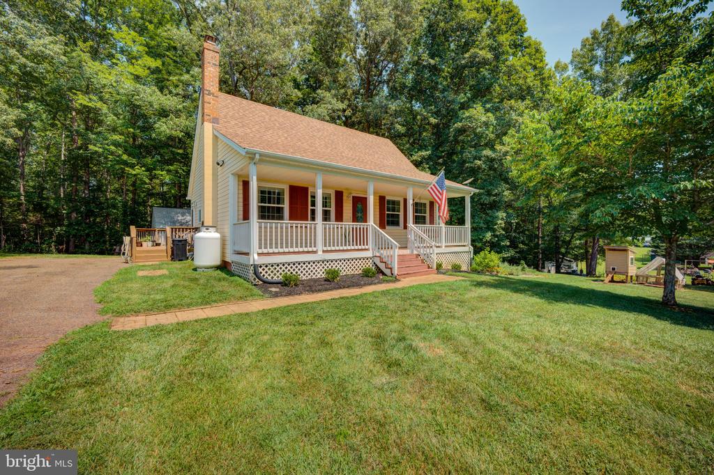 9595 ROYS LN, CULPEPER, Virginia 22701, 4 Bedrooms Bedrooms, ,2 BathroomsBathrooms,Residential,9595 ROYS LN,VACU2014372 MLS # VACU2014372 9595 ROYS LN, CULPEPER, Virginia 22701, 4 Bedrooms Bedrooms, ,2 BathroomsBathrooms,Residential,9595 ROYS LN,VACU2014372 MLS # VACU2014372