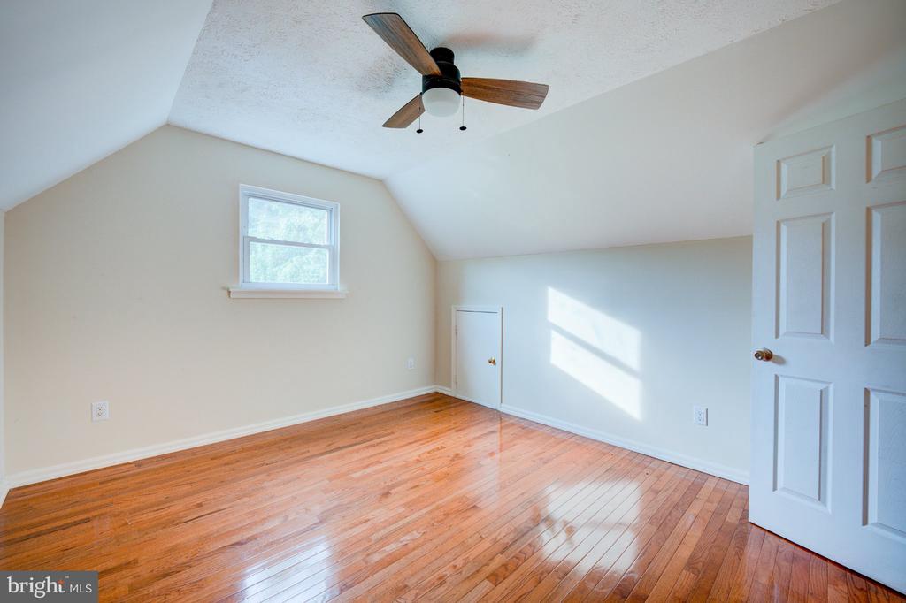 9595 ROYS LN, CULPEPER, Virginia 22701, 4 Bedrooms Bedrooms, ,2 BathroomsBathrooms,Residential,9595 ROYS LN,VACU2014372 MLS # VACU2014372 9595 ROYS LN, CULPEPER, Virginia 22701, 4 Bedrooms Bedrooms, ,2 BathroomsBathrooms,Residential,9595 ROYS LN,VACU2014372 MLS # VACU2014372