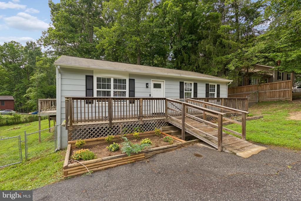 343 ALBANY ST, FREDERICKSBURG, Virginia 22407, 3 Bedrooms Bedrooms, ,1 BathroomBathrooms,Residential,343 ALBANY ST,VASP2043642 MLS # VASP2043642 343 ALBANY ST, FREDERICKSBURG, Virginia 22407, 3 Bedrooms Bedrooms, ,1 BathroomBathrooms,Residential,343 ALBANY ST,VASP2043642 MLS # VASP2043642
