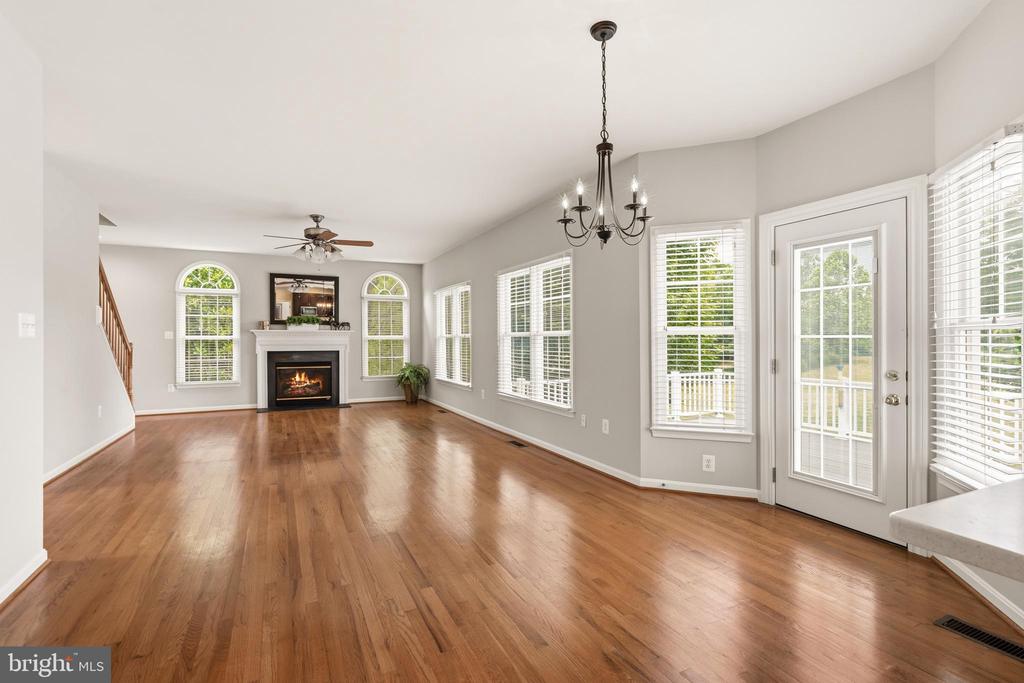 10143 HEDRICK FARM LN, MIDLAND, Virginia 22728, 4 Bedrooms Bedrooms, ,3 BathroomsBathrooms,Residential,10143 HEDRICK FARM LN,VAFQ2022732 MLS # VAFQ2022732 10143 HEDRICK FARM LN, MIDLAND, Virginia 22728, 4 Bedrooms Bedrooms, ,3 BathroomsBathrooms,Residential,10143 HEDRICK FARM LN,VAFQ2022732 MLS # VAFQ2022732