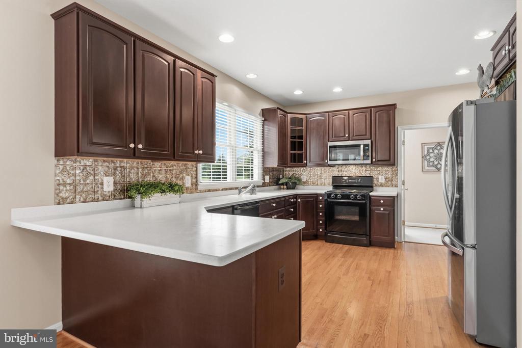 10143 HEDRICK FARM LN, MIDLAND, Virginia 22728, 4 Bedrooms Bedrooms, ,3 BathroomsBathrooms,Residential,10143 HEDRICK FARM LN,VAFQ2022732 MLS # VAFQ2022732 10143 HEDRICK FARM LN, MIDLAND, Virginia 22728, 4 Bedrooms Bedrooms, ,3 BathroomsBathrooms,Residential,10143 HEDRICK FARM LN,VAFQ2022732 MLS # VAFQ2022732