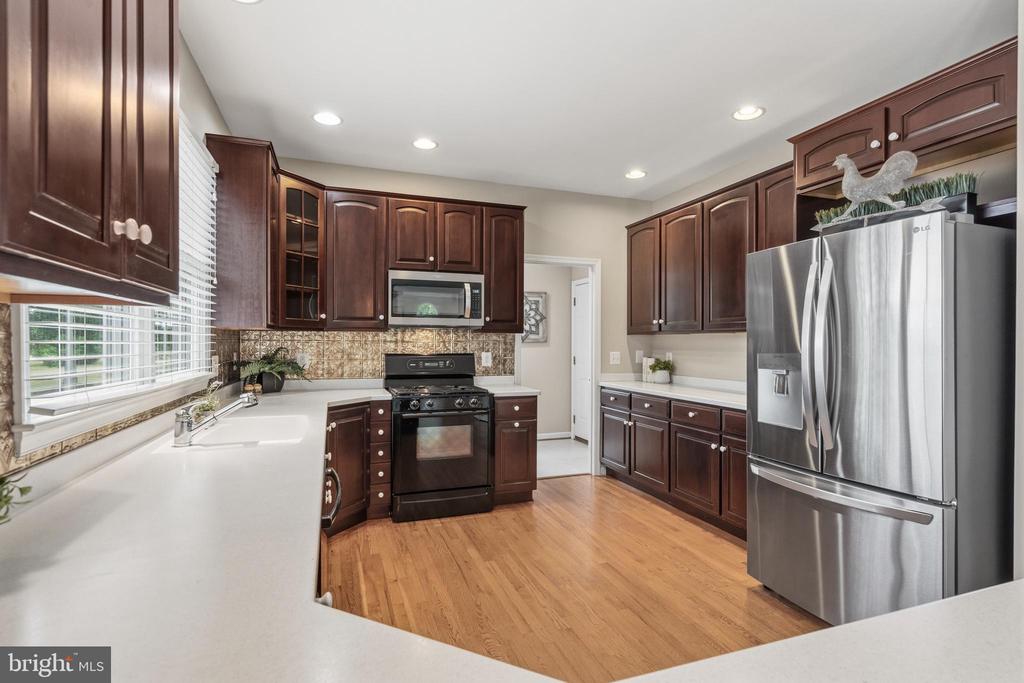 10143 HEDRICK FARM LN, MIDLAND, Virginia 22728, 4 Bedrooms Bedrooms, ,3 BathroomsBathrooms,Residential,10143 HEDRICK FARM LN,VAFQ2022732 MLS # VAFQ2022732 10143 HEDRICK FARM LN, MIDLAND, Virginia 22728, 4 Bedrooms Bedrooms, ,3 BathroomsBathrooms,Residential,10143 HEDRICK FARM LN,VAFQ2022732 MLS # VAFQ2022732