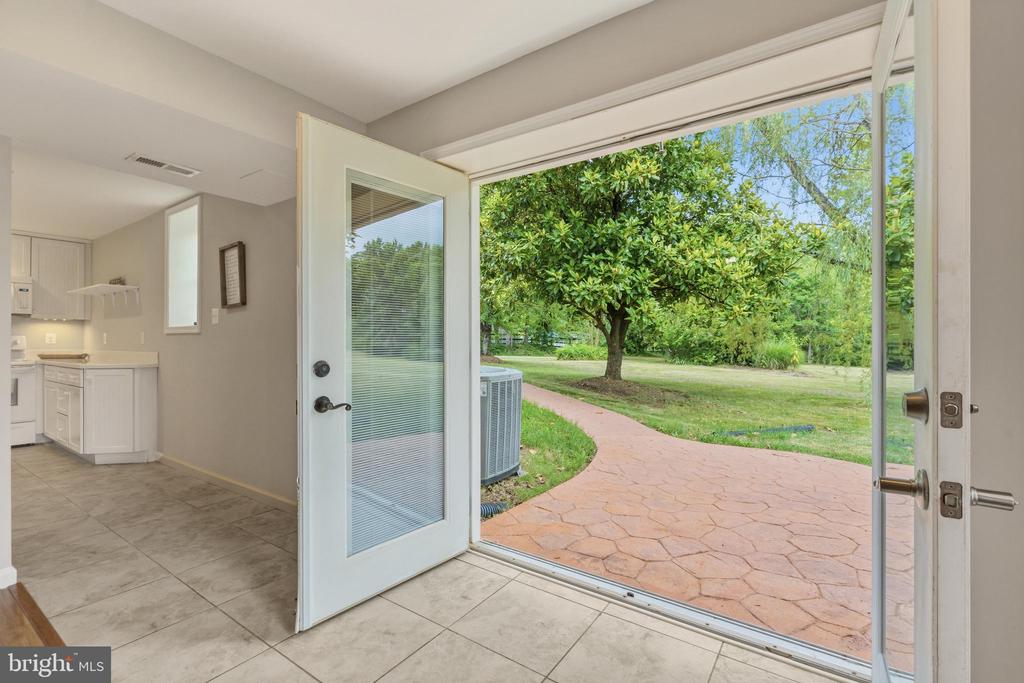 10143 HEDRICK FARM LN, MIDLAND, Virginia 22728, 4 Bedrooms Bedrooms, ,3 BathroomsBathrooms,Residential,10143 HEDRICK FARM LN,VAFQ2022732 MLS # VAFQ2022732 10143 HEDRICK FARM LN, MIDLAND, Virginia 22728, 4 Bedrooms Bedrooms, ,3 BathroomsBathrooms,Residential,10143 HEDRICK FARM LN,VAFQ2022732 MLS # VAFQ2022732