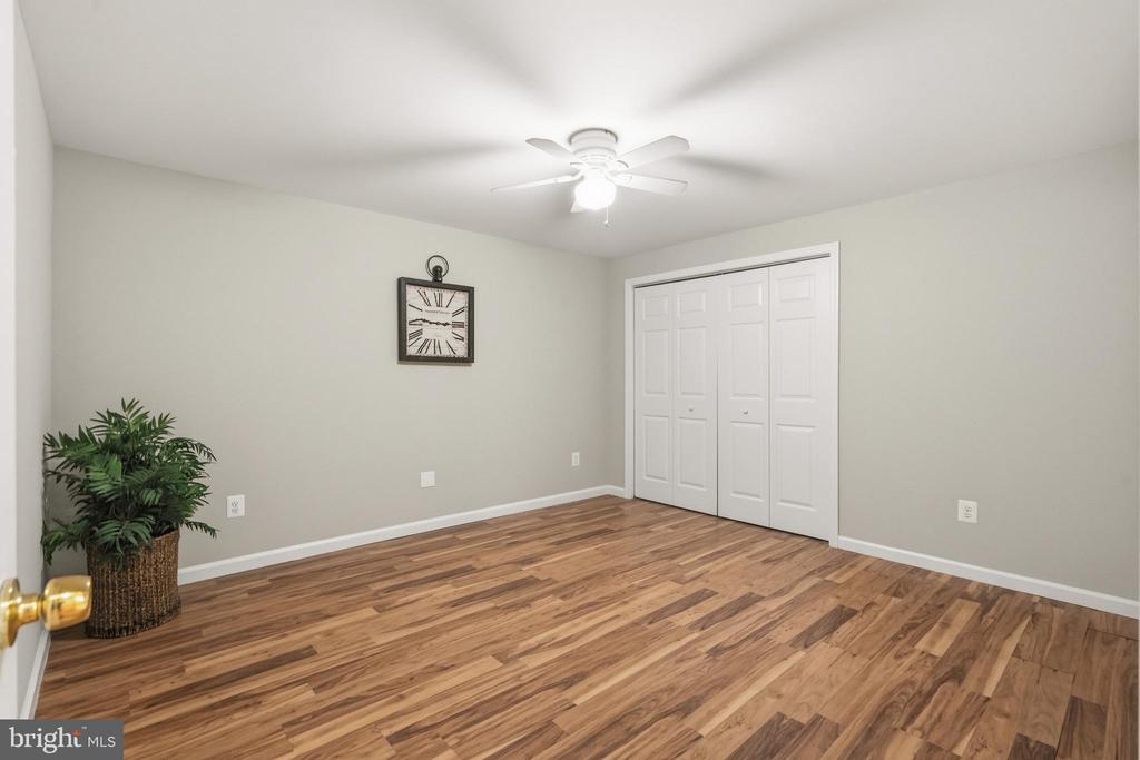10143 HEDRICK FARM LN, MIDLAND, Virginia 22728, 4 Bedrooms Bedrooms, ,3 BathroomsBathrooms,Residential,10143 HEDRICK FARM LN,VAFQ2022732 MLS # VAFQ2022732 10143 HEDRICK FARM LN, MIDLAND, Virginia 22728, 4 Bedrooms Bedrooms, ,3 BathroomsBathrooms,Residential,10143 HEDRICK FARM LN,VAFQ2022732 MLS # VAFQ2022732