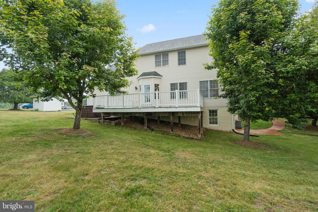 10143 HEDRICK FARM LN, MIDLAND, Virginia 22728, 4 Bedrooms Bedrooms, ,3 BathroomsBathrooms,Residential,10143 HEDRICK FARM LN,VAFQ2022732 MLS # VAFQ2022732 10143 HEDRICK FARM LN, MIDLAND, Virginia 22728, 4 Bedrooms Bedrooms, ,3 BathroomsBathrooms,Residential,10143 HEDRICK FARM LN,VAFQ2022732 MLS # VAFQ2022732