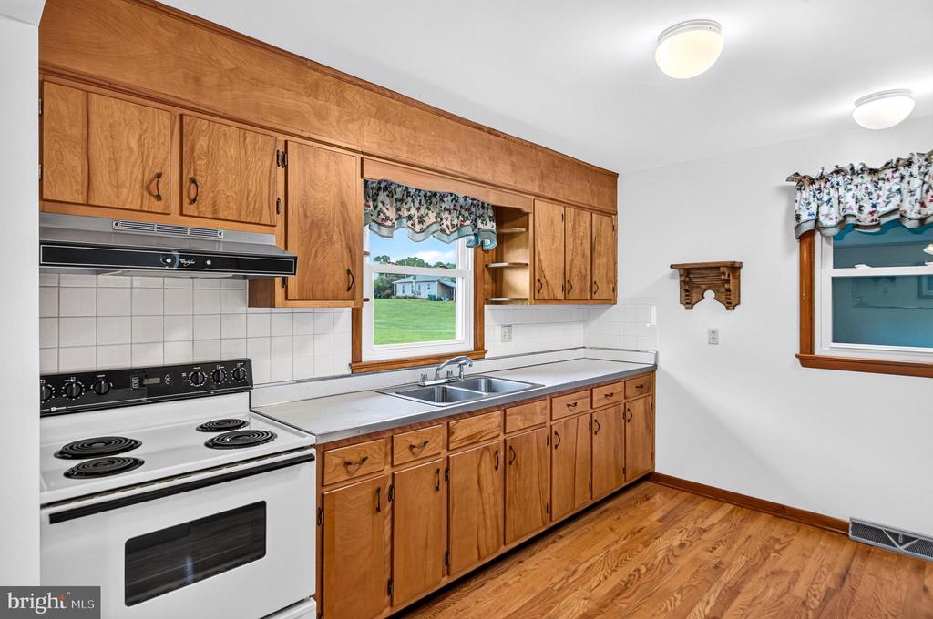 201 FIRST ST, LURAY, Virginia 22835, 2 Bedrooms Bedrooms, ,2 BathroomsBathrooms,Residential,201 FIRST ST,VAPA2006650 MLS # VAPA2006650