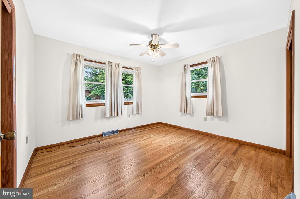 201 FIRST ST, LURAY, Virginia 22835, 2 Bedrooms Bedrooms, ,2 BathroomsBathrooms,Residential,201 FIRST ST,VAPA2006650 MLS # VAPA2006650