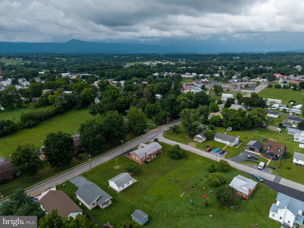 201 FIRST ST, LURAY, Virginia 22835, 2 Bedrooms Bedrooms, ,2 BathroomsBathrooms,Residential,201 FIRST ST,VAPA2006650 MLS # VAPA2006650