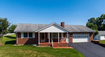 201 FIRST ST, LURAY, Virginia 22835, 2 Bedrooms Bedrooms, ,2 BathroomsBathrooms,Residential,201 FIRST ST,VAPA2006650 MLS # VAPA2006650