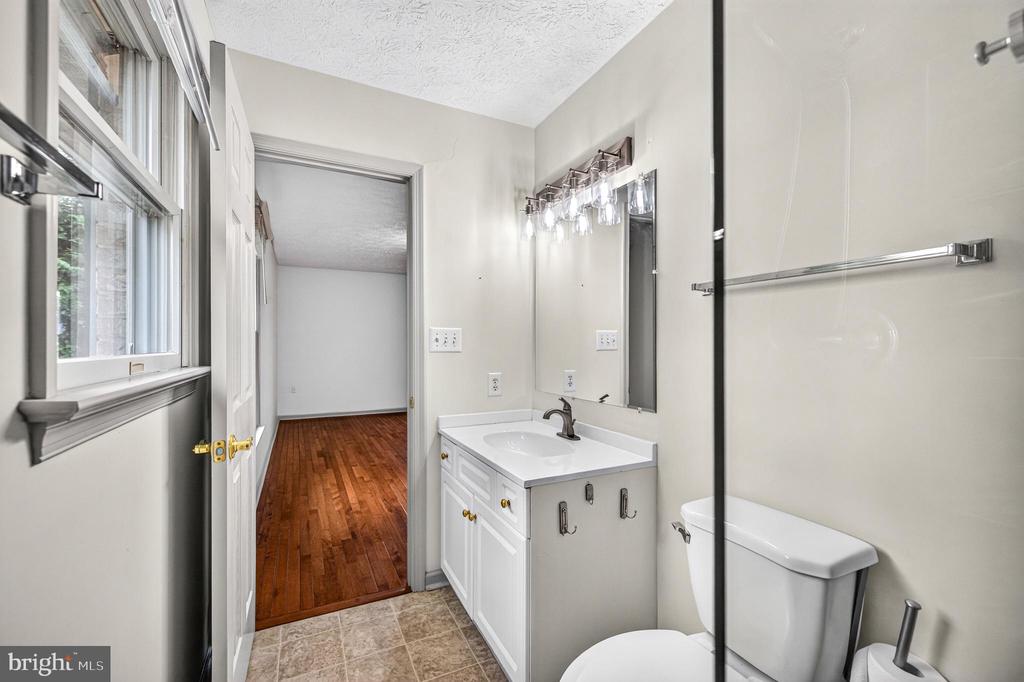 18 MEADOW LN, LURAY, Virginia 22835, 3 Bedrooms Bedrooms, ,2 BathroomsBathrooms,Residential,18 MEADOW LN,VAPA2006658 MLS # VAPA2006658 18 MEADOW LN, LURAY, Virginia 22835, 3 Bedrooms Bedrooms, ,2 BathroomsBathrooms,Residential,18 MEADOW LN,VAPA2006658 MLS # VAPA2006658