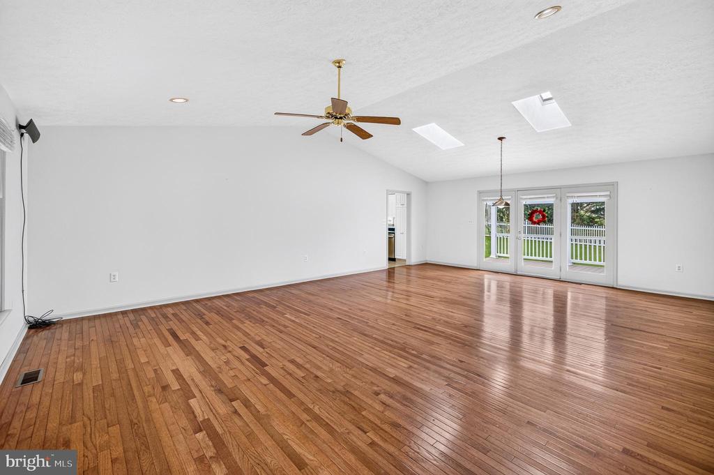 18 MEADOW LN, LURAY, Virginia 22835, 3 Bedrooms Bedrooms, ,2 BathroomsBathrooms,Residential,18 MEADOW LN,VAPA2006658 MLS # VAPA2006658 18 MEADOW LN, LURAY, Virginia 22835, 3 Bedrooms Bedrooms, ,2 BathroomsBathrooms,Residential,18 MEADOW LN,VAPA2006658 MLS # VAPA2006658