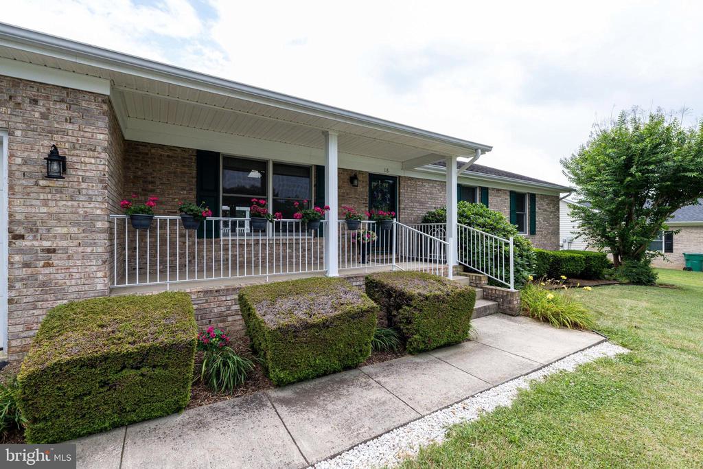 18 MEADOW LN, LURAY, Virginia 22835, 3 Bedrooms Bedrooms, ,2 BathroomsBathrooms,Residential,18 MEADOW LN,VAPA2006658 MLS # VAPA2006658 18 MEADOW LN, LURAY, Virginia 22835, 3 Bedrooms Bedrooms, ,2 BathroomsBathrooms,Residential,18 MEADOW LN,VAPA2006658 MLS # VAPA2006658
