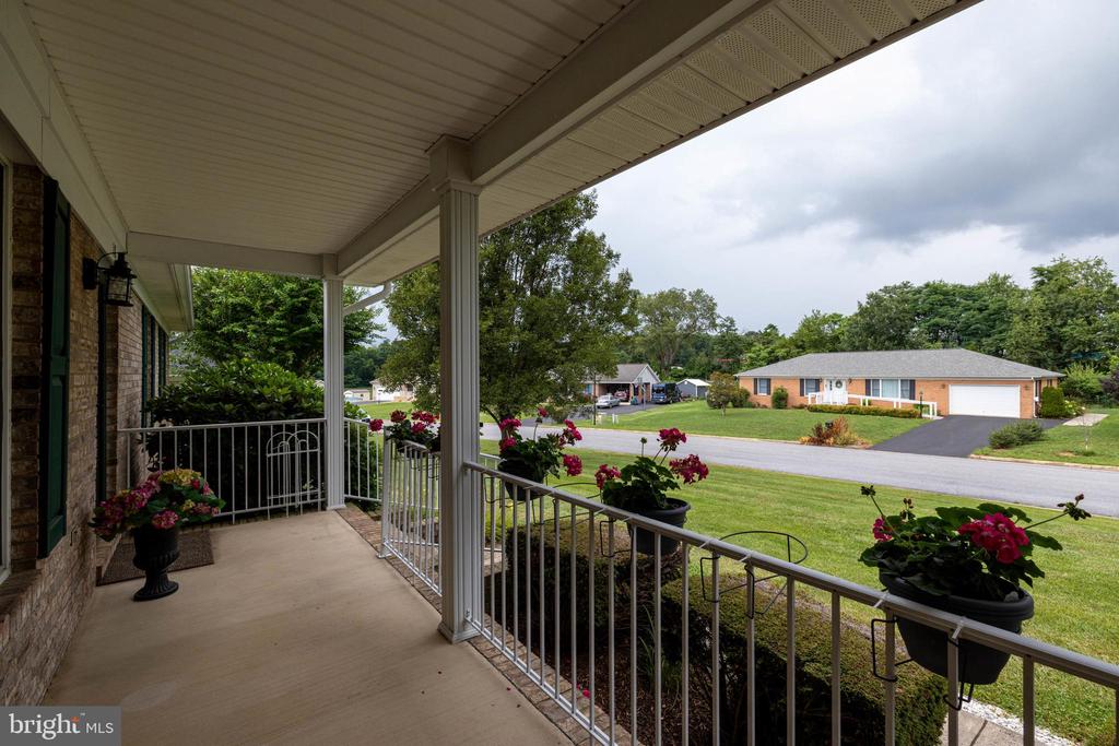 18 MEADOW LN, LURAY, Virginia 22835, 3 Bedrooms Bedrooms, ,2 BathroomsBathrooms,Residential,18 MEADOW LN,VAPA2006658 MLS # VAPA2006658 18 MEADOW LN, LURAY, Virginia 22835, 3 Bedrooms Bedrooms, ,2 BathroomsBathrooms,Residential,18 MEADOW LN,VAPA2006658 MLS # VAPA2006658