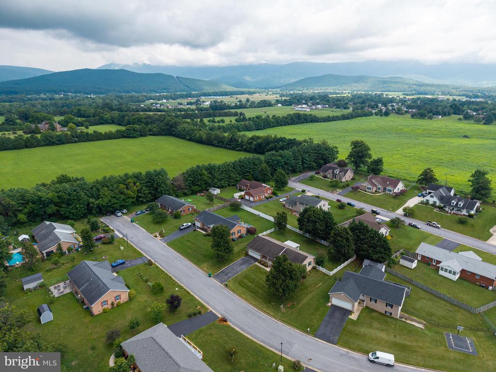 18 MEADOW LN, LURAY, Virginia 22835, 3 Bedrooms Bedrooms, ,2 BathroomsBathrooms,Residential,18 MEADOW LN,VAPA2006658 MLS # VAPA2006658 18 MEADOW LN, LURAY, Virginia 22835, 3 Bedrooms Bedrooms, ,2 BathroomsBathrooms,Residential,18 MEADOW LN,VAPA2006658 MLS # VAPA2006658