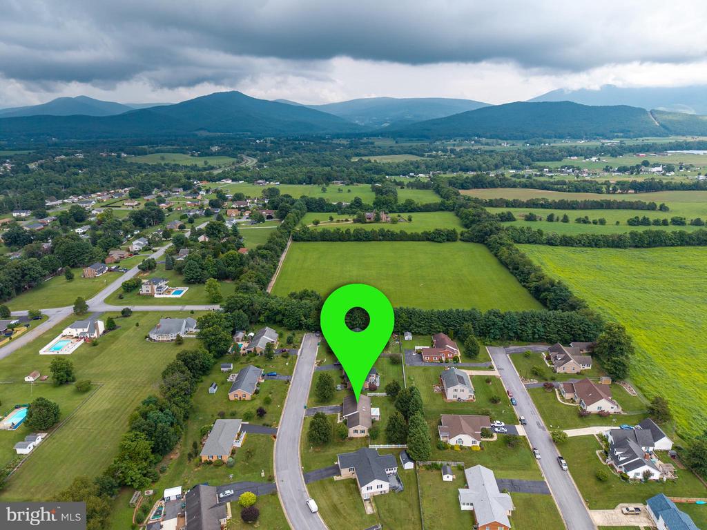 18 MEADOW LN, LURAY, Virginia 22835, 3 Bedrooms Bedrooms, ,2 BathroomsBathrooms,Residential,18 MEADOW LN,VAPA2006658 MLS # VAPA2006658 18 MEADOW LN, LURAY, Virginia 22835, 3 Bedrooms Bedrooms, ,2 BathroomsBathrooms,Residential,18 MEADOW LN,VAPA2006658 MLS # VAPA2006658