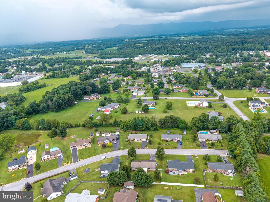 18 MEADOW LN, LURAY, Virginia 22835, 3 Bedrooms Bedrooms, ,2 BathroomsBathrooms,Residential,18 MEADOW LN,VAPA2006658 MLS # VAPA2006658 18 MEADOW LN, LURAY, Virginia 22835, 3 Bedrooms Bedrooms, ,2 BathroomsBathrooms,Residential,18 MEADOW LN,VAPA2006658 MLS # VAPA2006658