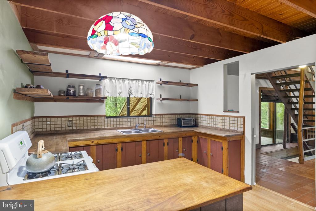 554 ARRINGTON MOUNTAIN RD, HAYWOOD, Virginia 22722, 3 Bedrooms Bedrooms, ,2 BathroomsBathrooms,Residential,554 ARRINGTON MOUNTAIN RD,VAMA2002856 MLS # VAMA2002856 554 ARRINGTON MOUNTAIN RD, HAYWOOD, Virginia 22722, 3 Bedrooms Bedrooms, ,2 BathroomsBathrooms,Residential,554 ARRINGTON MOUNTAIN RD,VAMA2002856 MLS # VAMA2002856