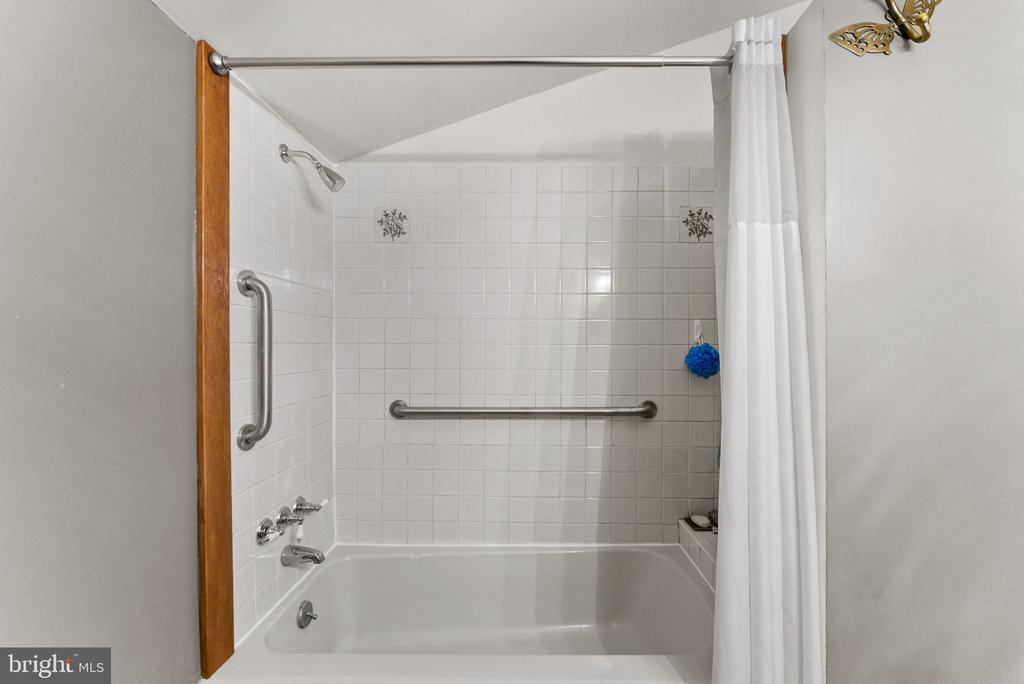 554 ARRINGTON MOUNTAIN RD, HAYWOOD, Virginia 22722, 3 Bedrooms Bedrooms, ,2 BathroomsBathrooms,Residential,554 ARRINGTON MOUNTAIN RD,VAMA2002856 MLS # VAMA2002856 554 ARRINGTON MOUNTAIN RD, HAYWOOD, Virginia 22722, 3 Bedrooms Bedrooms, ,2 BathroomsBathrooms,Residential,554 ARRINGTON MOUNTAIN RD,VAMA2002856 MLS # VAMA2002856