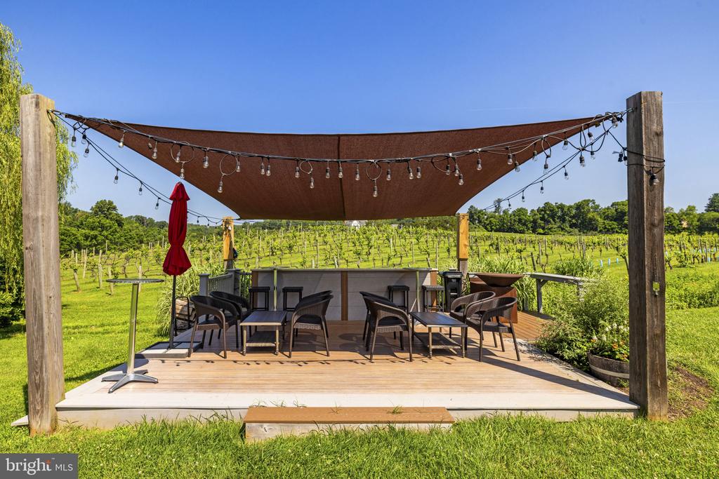 6190 GEORGETOWN RD, BROAD RUN, Virginia 20137, 3 Bedrooms Bedrooms, ,2 BathroomsBathrooms,Residential,6190 GEORGETOWN RD,VAFQ2022410 MLS # VAFQ2022410
